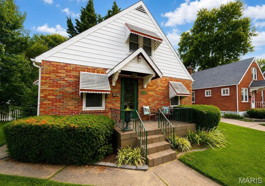 1029 Jackson Street Property Photo 3