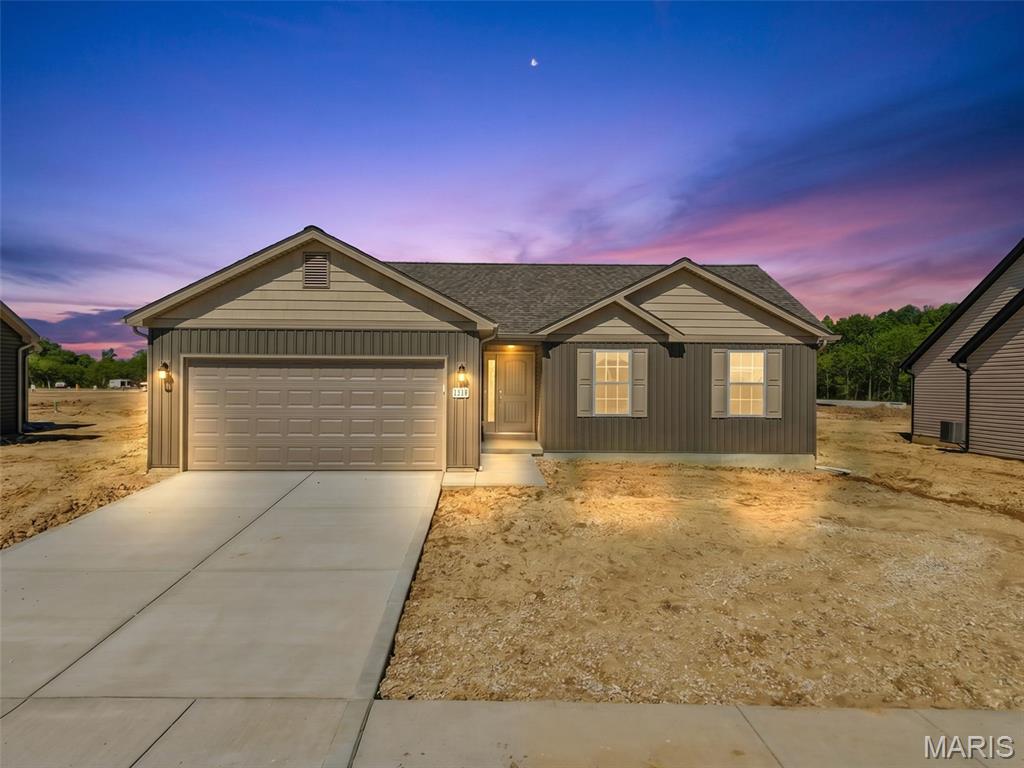 1011 Samwise Street Property Photo 2