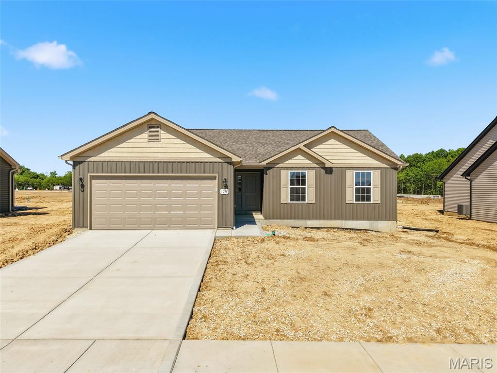 1011 Samwise Street Property Photo 3
