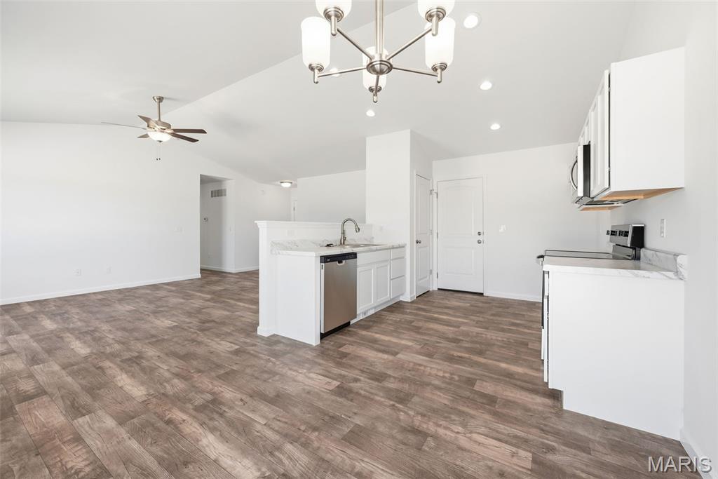 1011 Samwise Street Property Photo 18