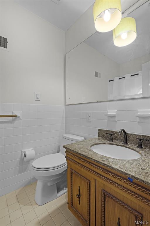 11 Rolling Rock Lane Property Photo 35