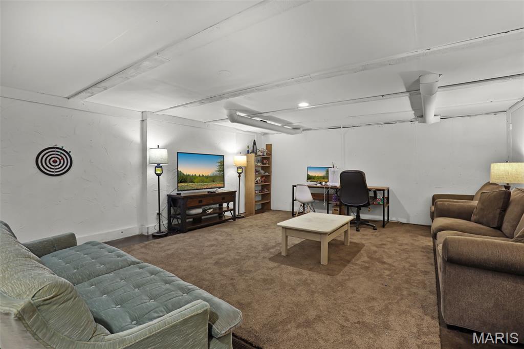 11 Rolling Rock Lane Property Photo 40