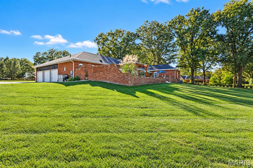 11 Rolling Rock Lane Property Photo 48