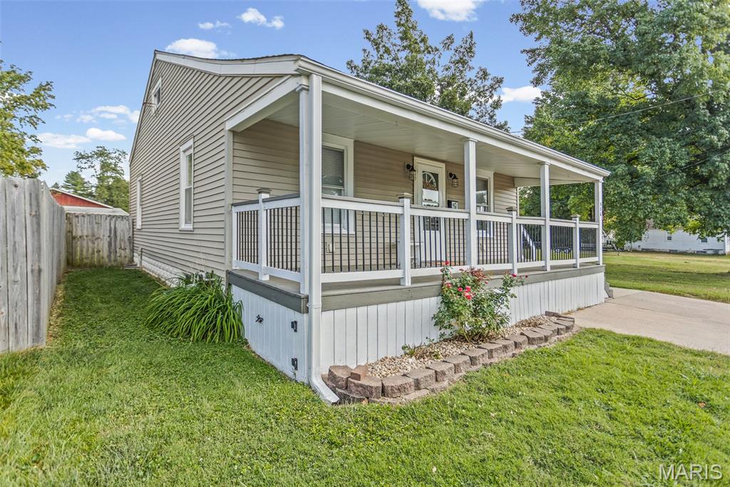 536 W Corbin Street Property Photo 4