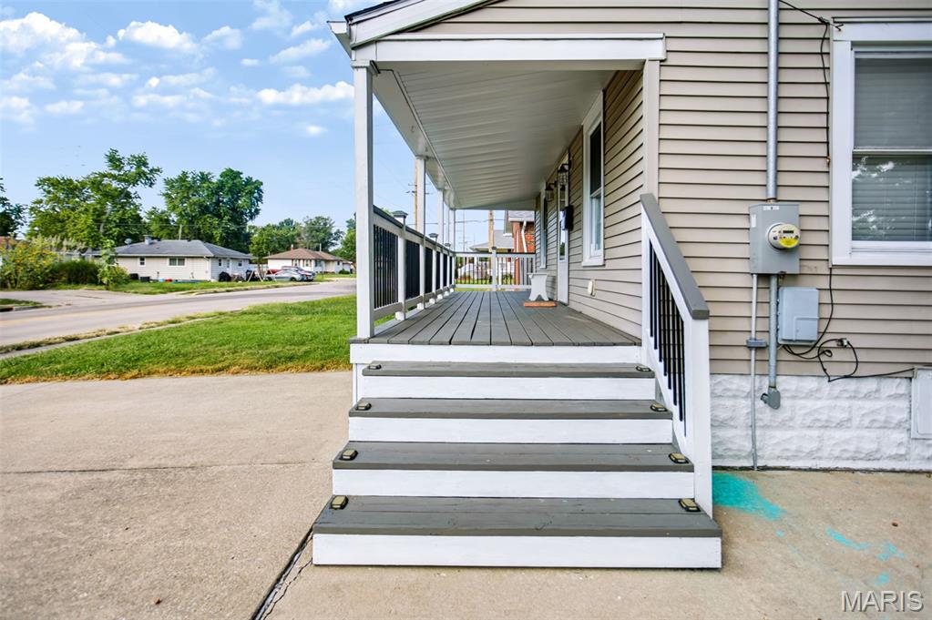 536 W Corbin Street Property Photo 6