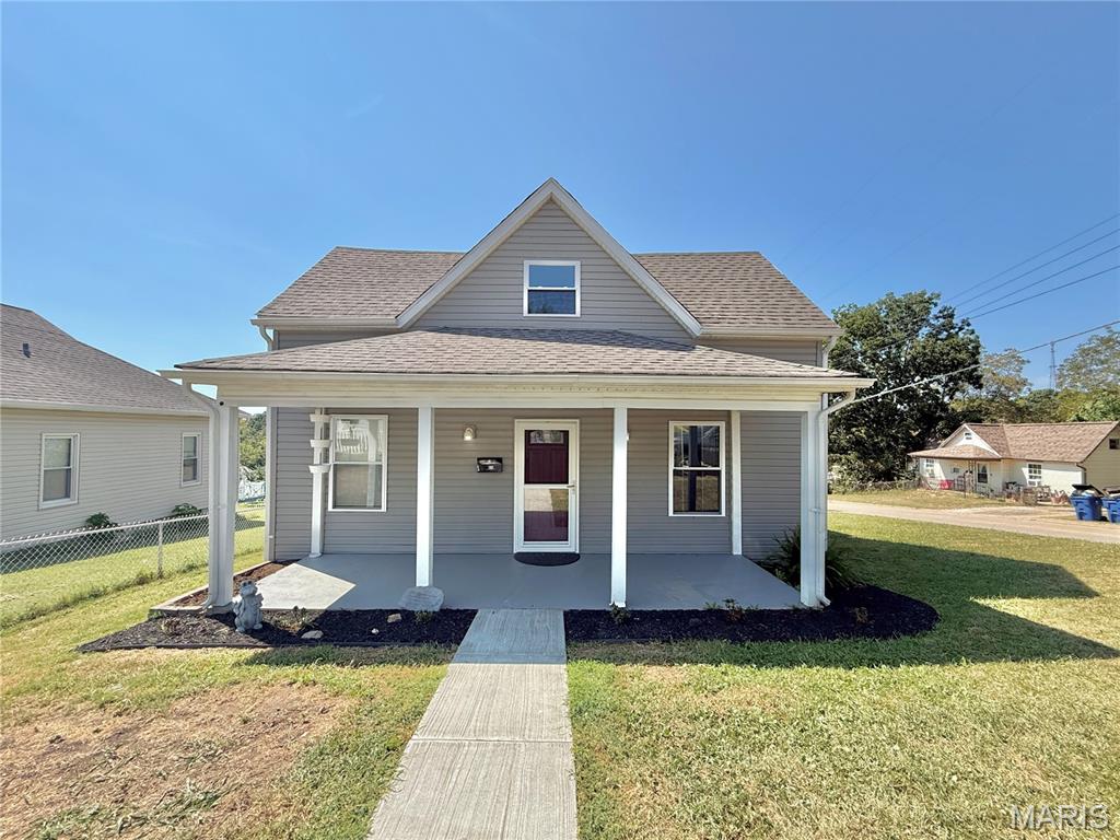 819 Stewart Street Property Photo 1