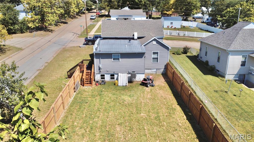 819 Stewart Street Property Photo 35