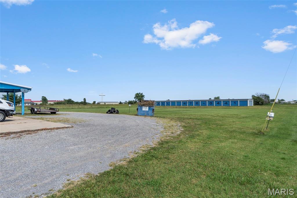 330 State Highway H Property Photo 27