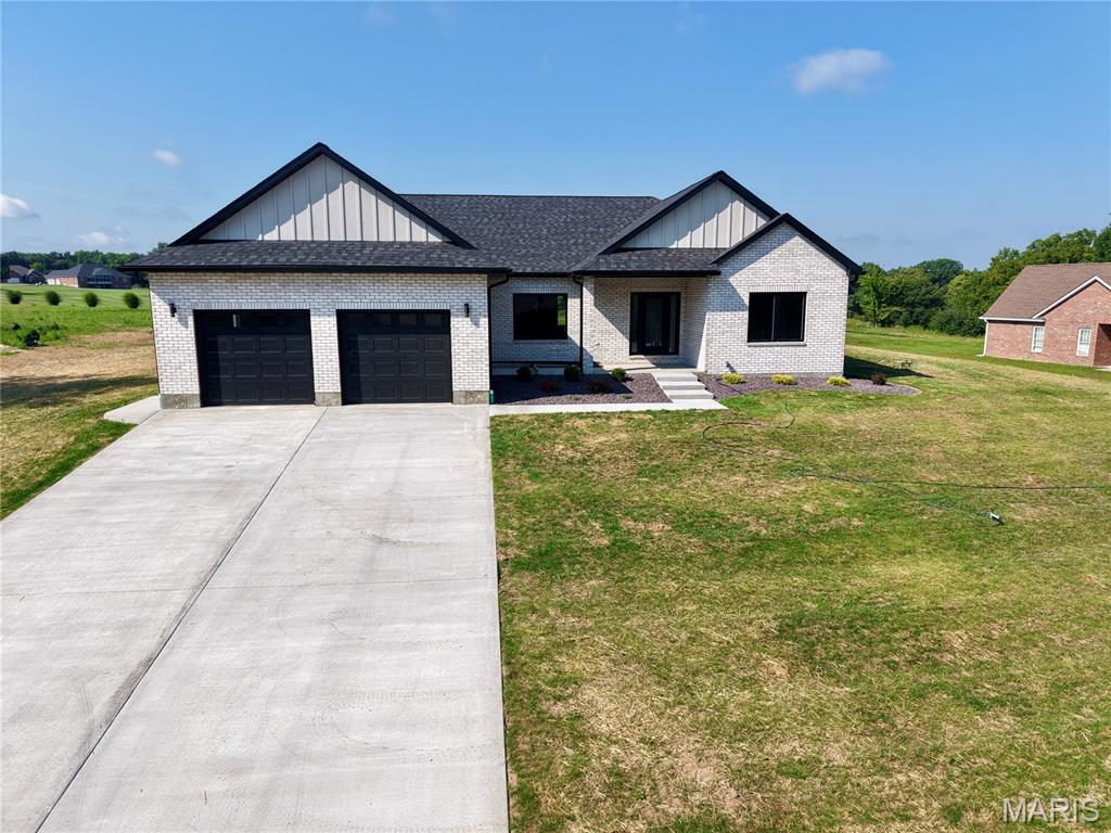 52839 Norwoods Place Property Photo 1