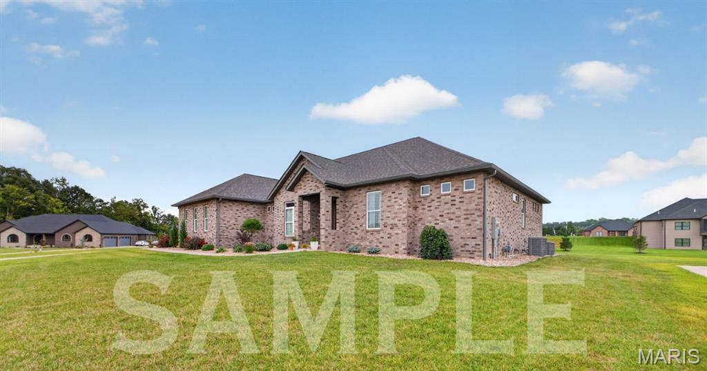 1362 Walnut Ridge Drive Property Photo 3