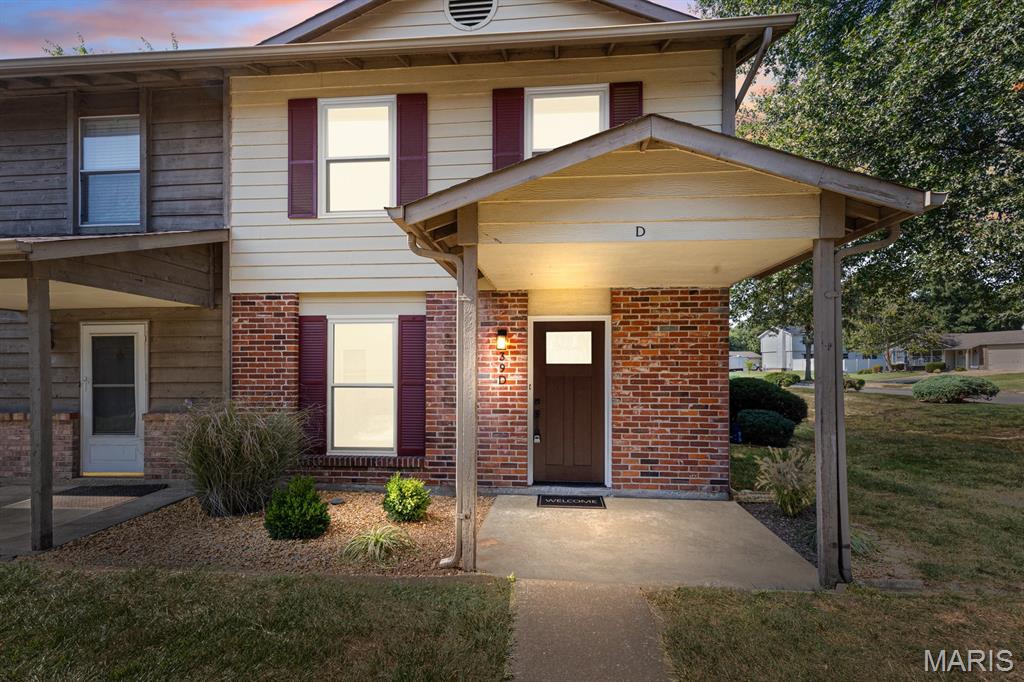 39 Park Charles Boulevard D Property Photo 2