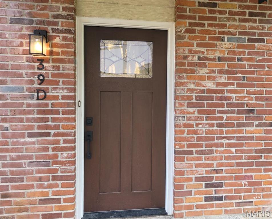 39 Park Charles Boulevard D Property Photo 3