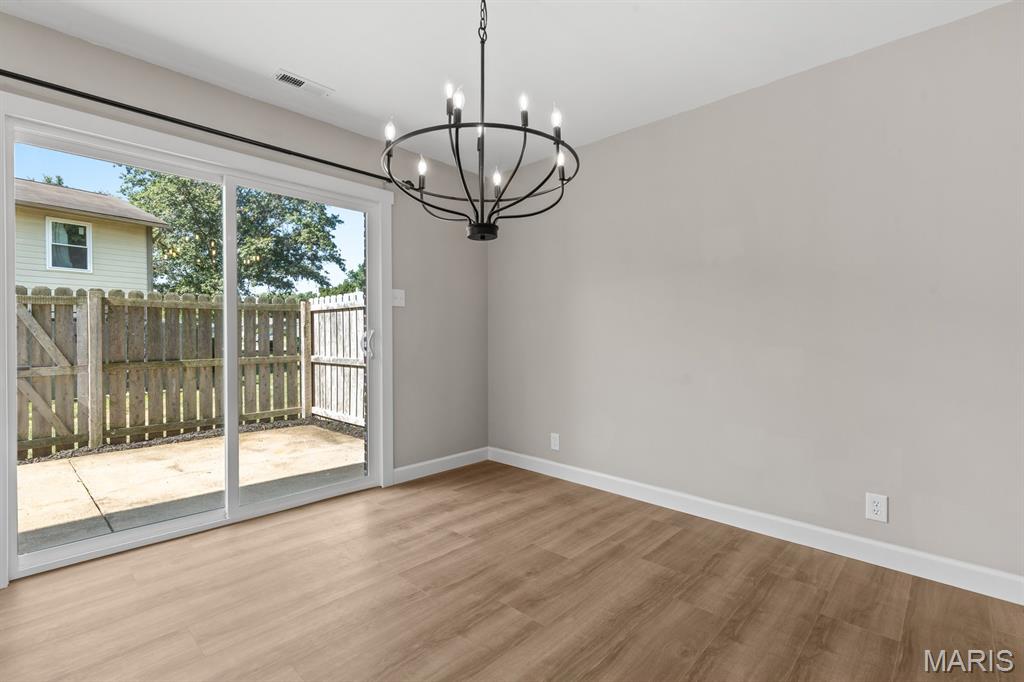 39 Park Charles Boulevard D Property Photo 11