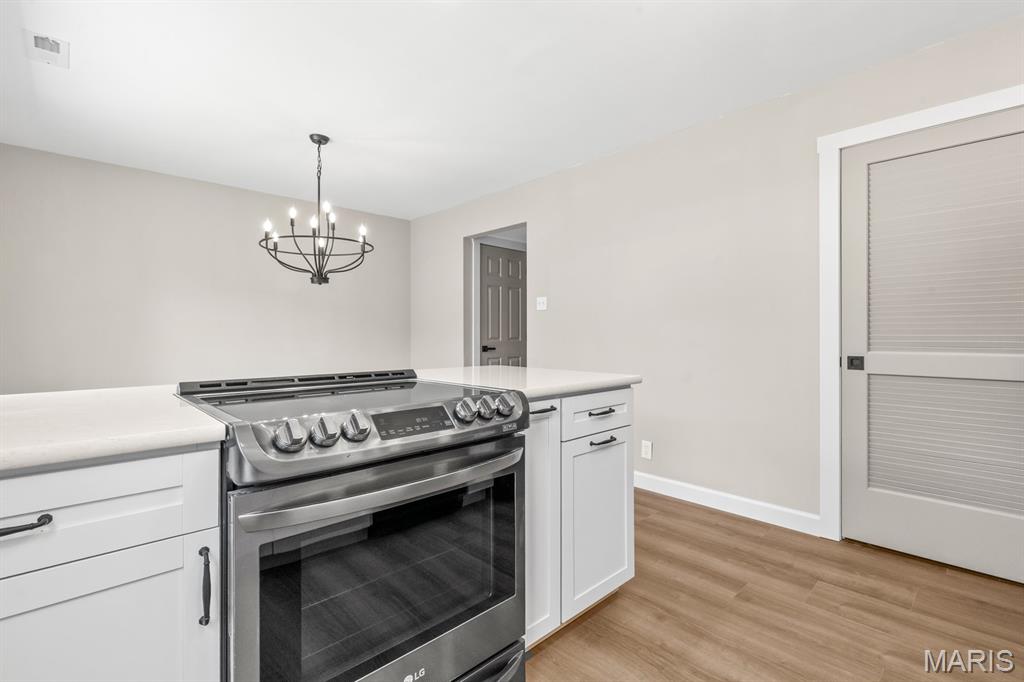 39 Park Charles Boulevard D Property Photo 20