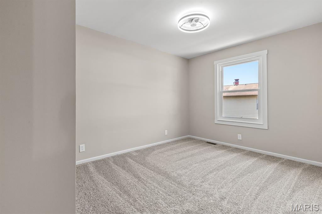 39 Park Charles Boulevard D Property Photo 29