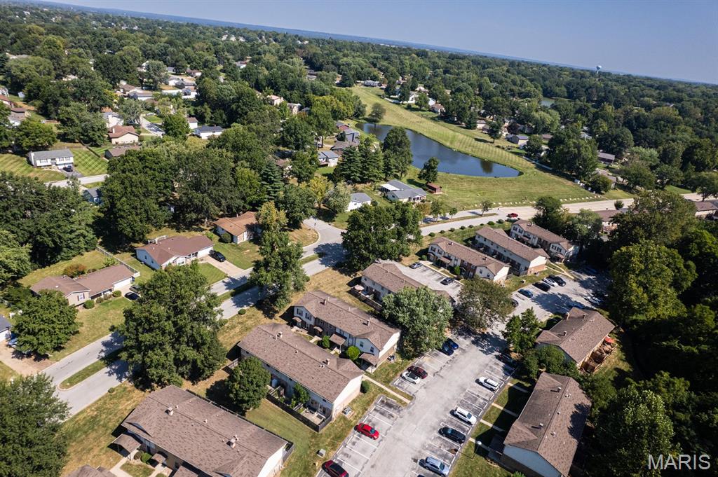 39 Park Charles Boulevard D Property Photo 41