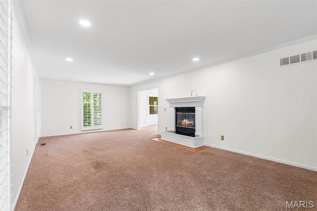 505 Bridle Path Lane Property Photo 7