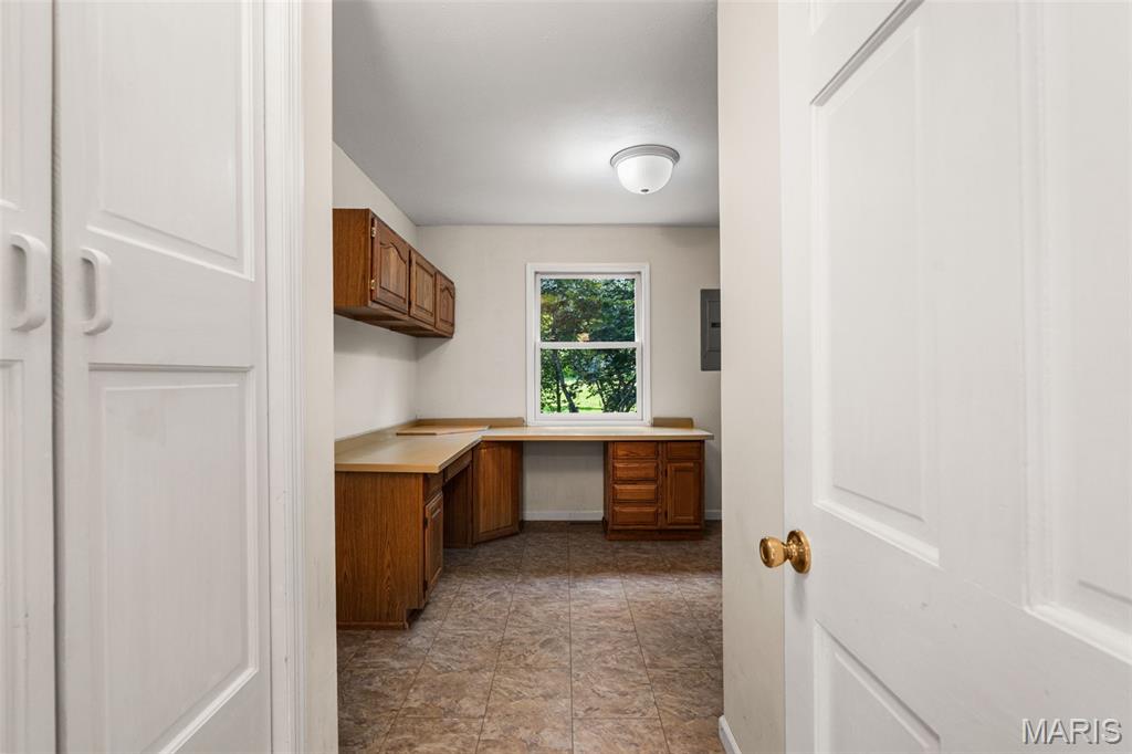 505 Bridle Path Lane Property Photo 15