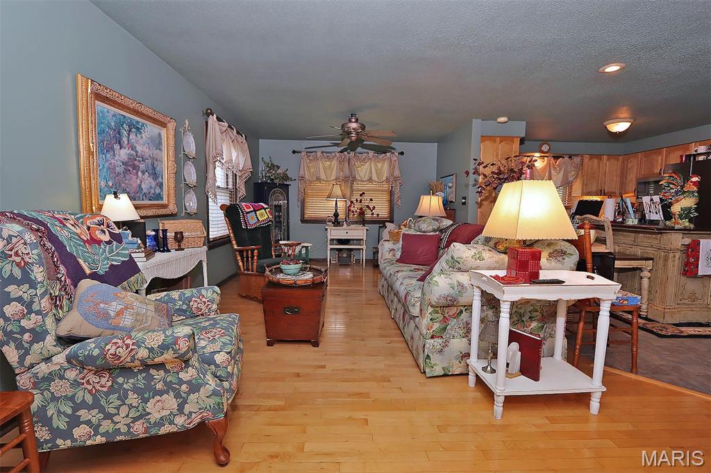 1106 Hilldale Circle Property Photo 21
