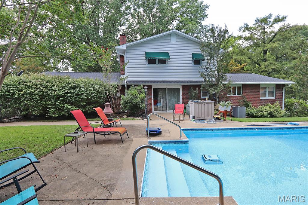 1106 Hilldale Circle Property Photo 42