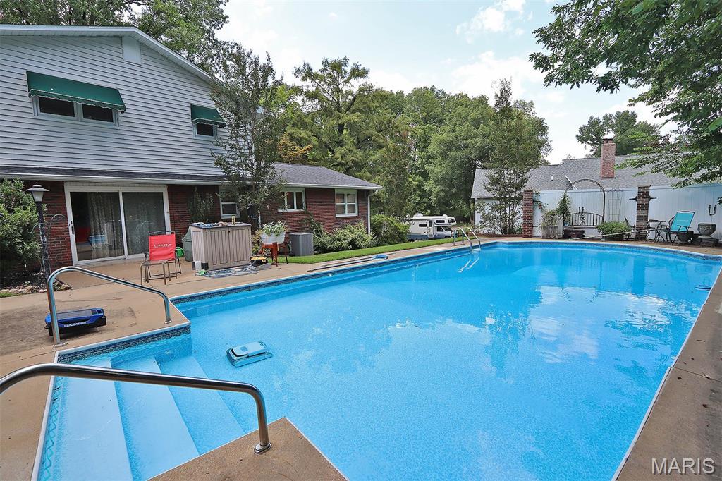 1106 Hilldale Circle Property Photo 43