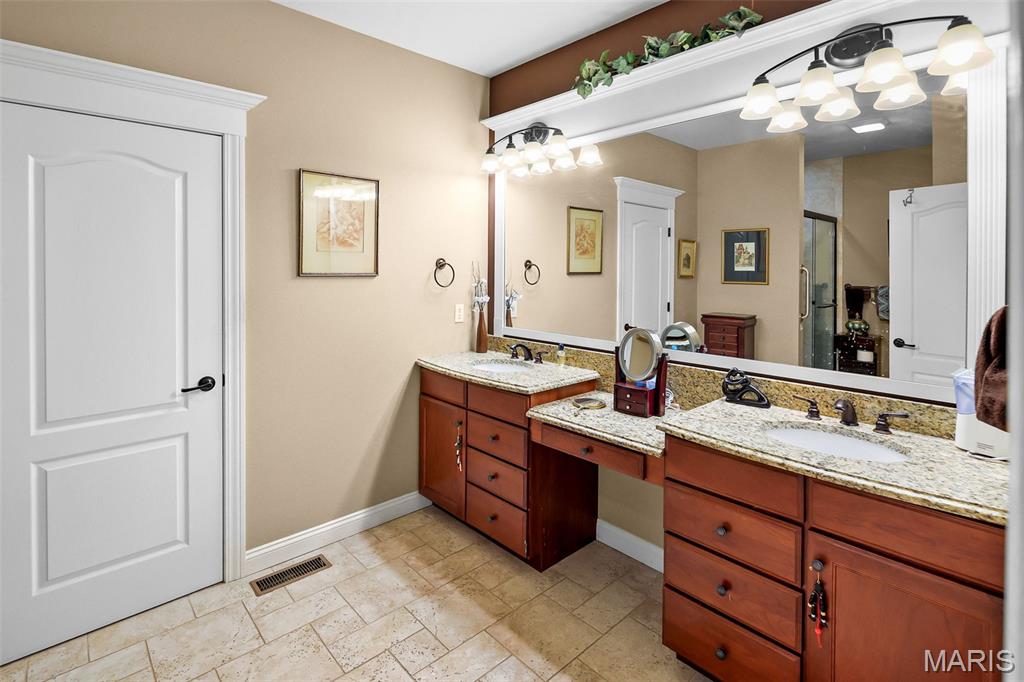 101 Fountain Drive Property Photo 33