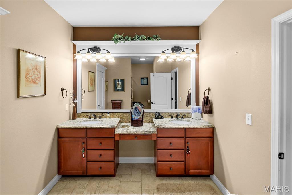101 Fountain Drive Property Photo 35