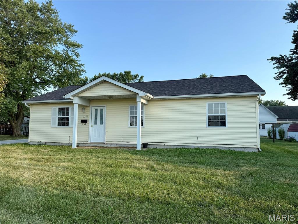 1201 W Locust Street Property Photo 1