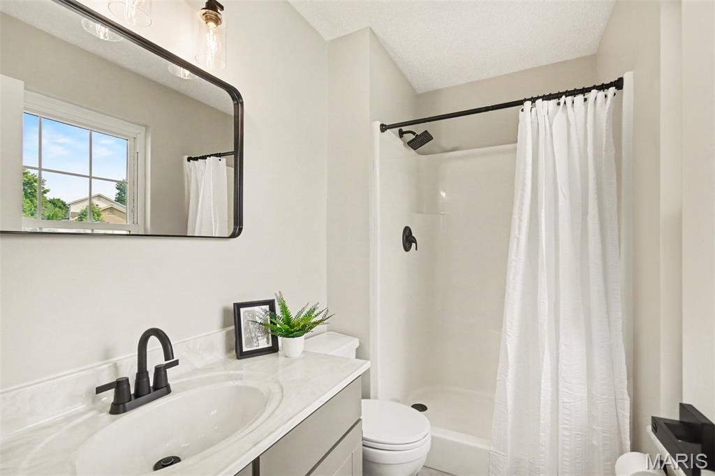 4533 Cambrook Drive Property Photo 15