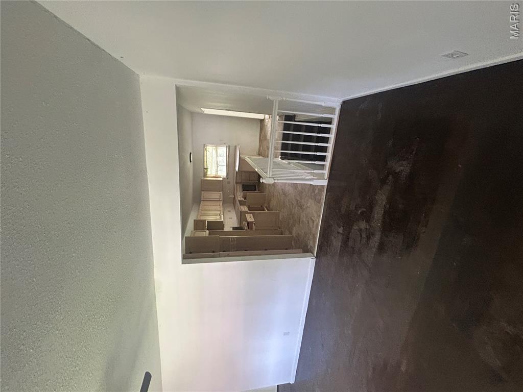 325 Moule Drive Property Photo 3