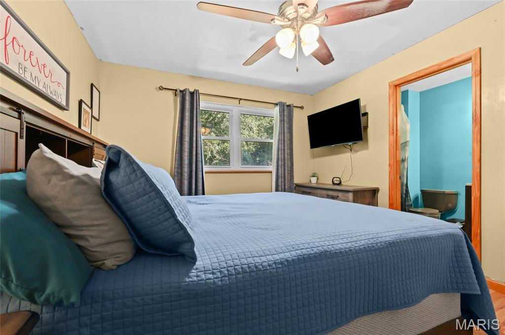 26055189 Property Photo 12