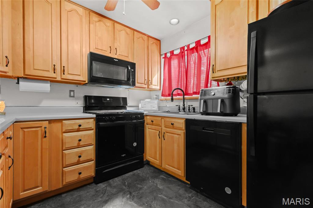26055189 Property Photo 19