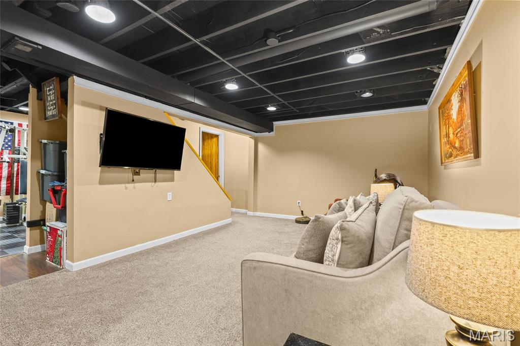 26055189 Property Photo 27