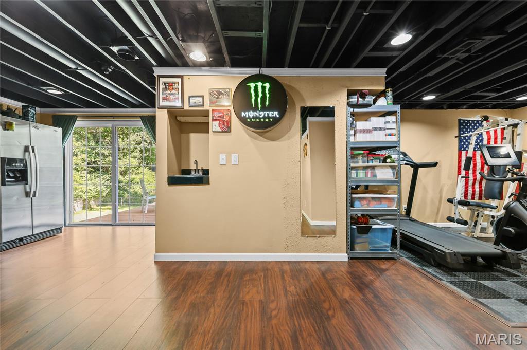 26055189 Property Photo 34