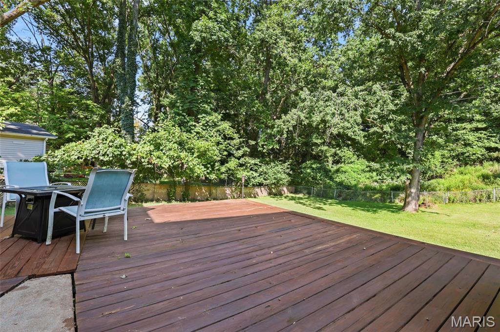 26055189 Property Photo 38