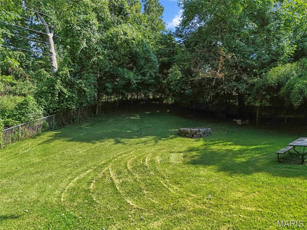 26055189 Property Photo 42