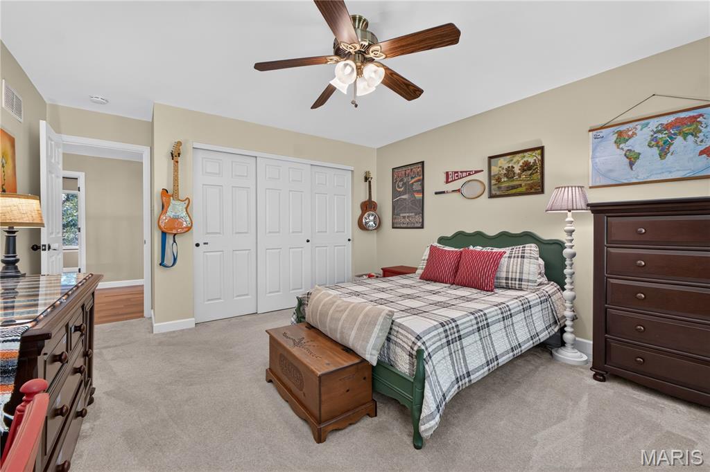 19334 Ossenfort Court Property Photo 27