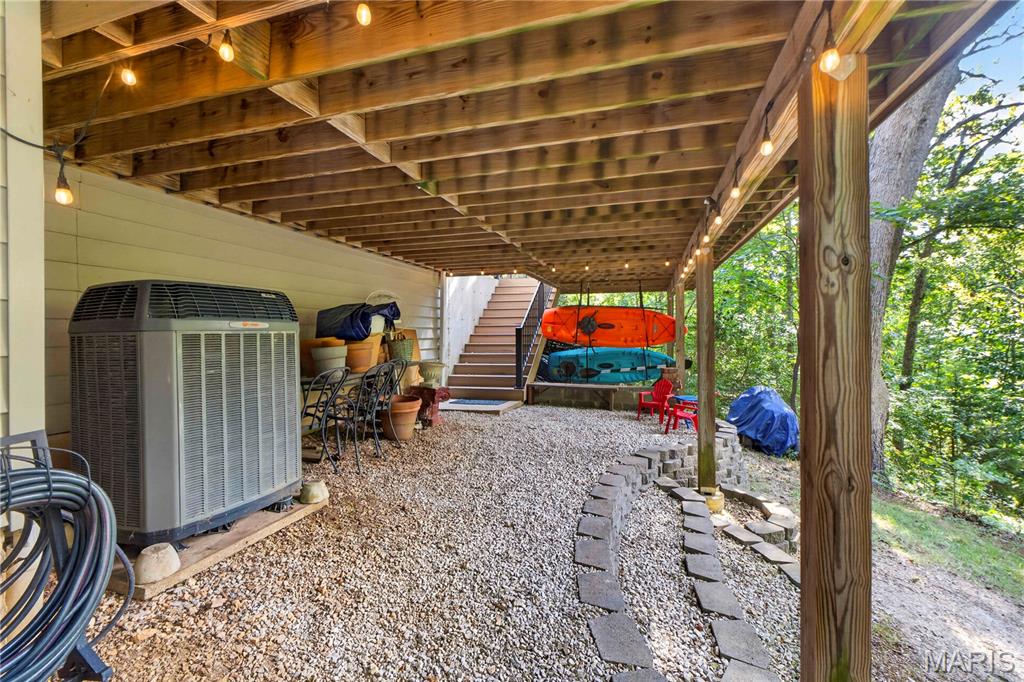 19334 Ossenfort Court Property Photo 44