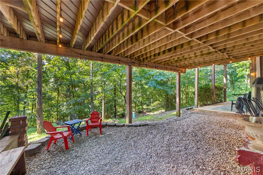 19334 Ossenfort Court Property Photo 45