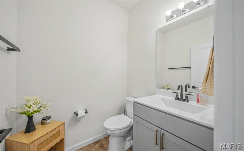 2201 Clover Property Photo 12