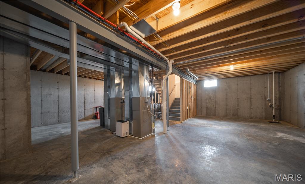 2201 Clover Property Photo 32