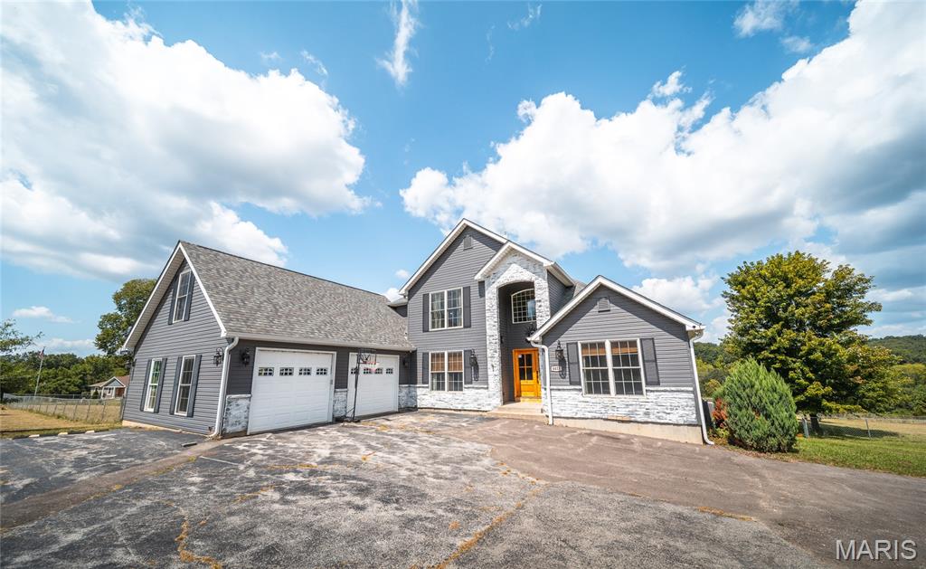 4411 Rock Road Property Photo 3