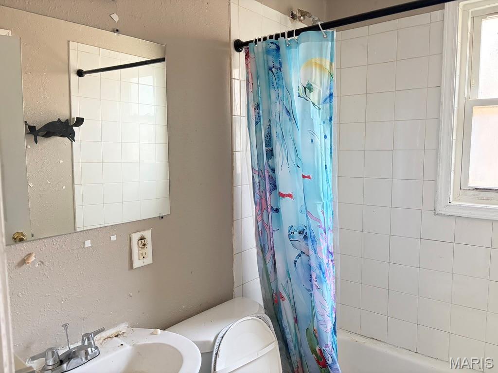 4515 June Avenue Property Photo 6