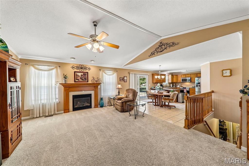 1056 Lakeview Drive Property Photo 10
