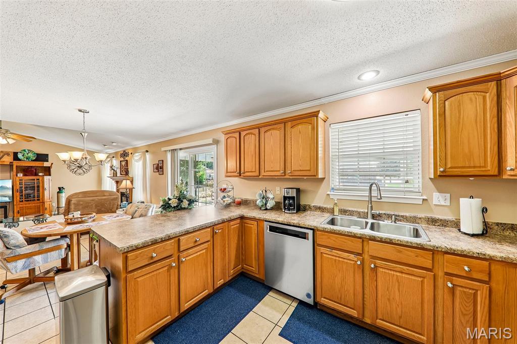 1056 Lakeview Drive Property Photo 18