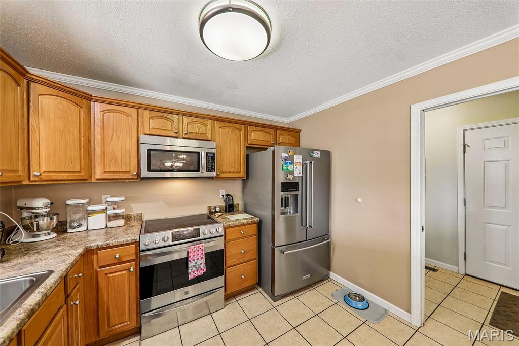 1056 Lakeview Drive Property Photo 20