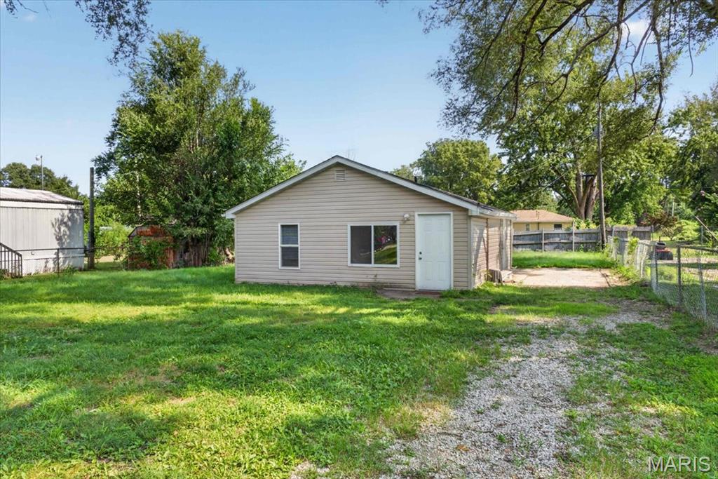 1841 Mullens Avenue Property Photo 2