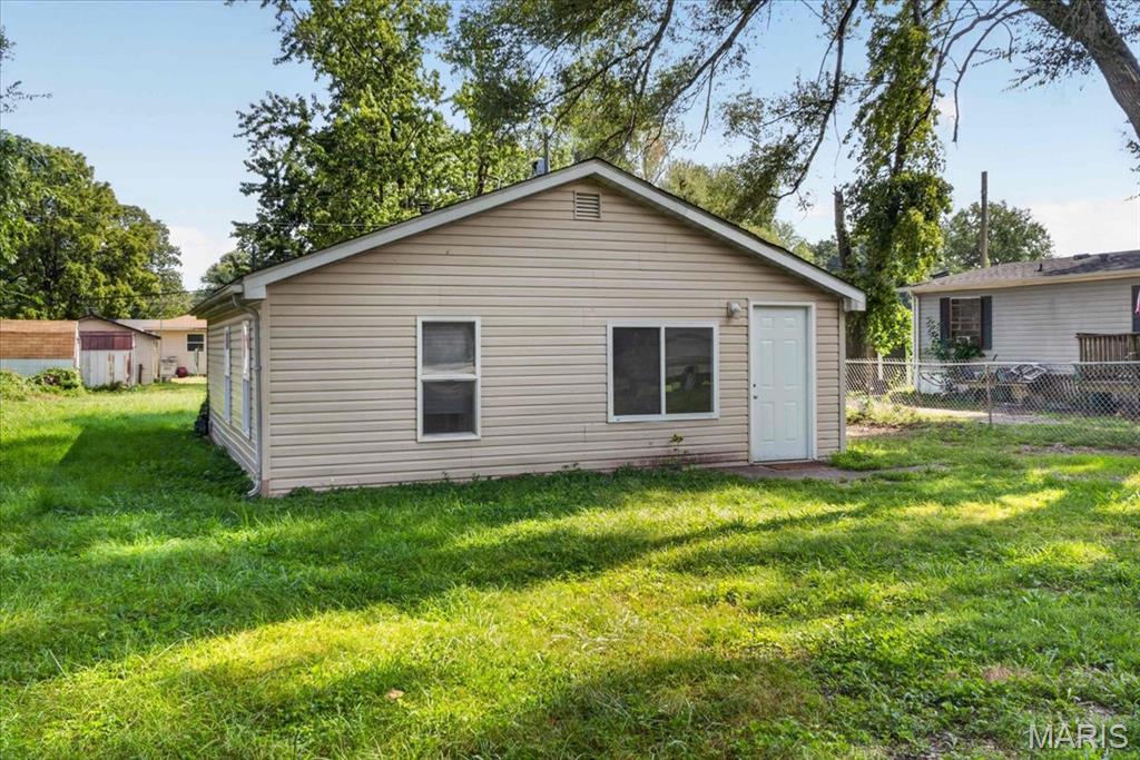 1841 Mullens Avenue Property Photo 3
