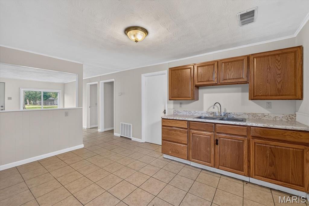 1841 Mullens Avenue Property Photo 8