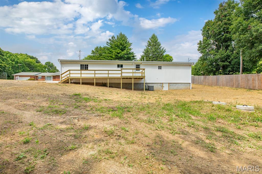 10789 Oak Street Property Photo 8